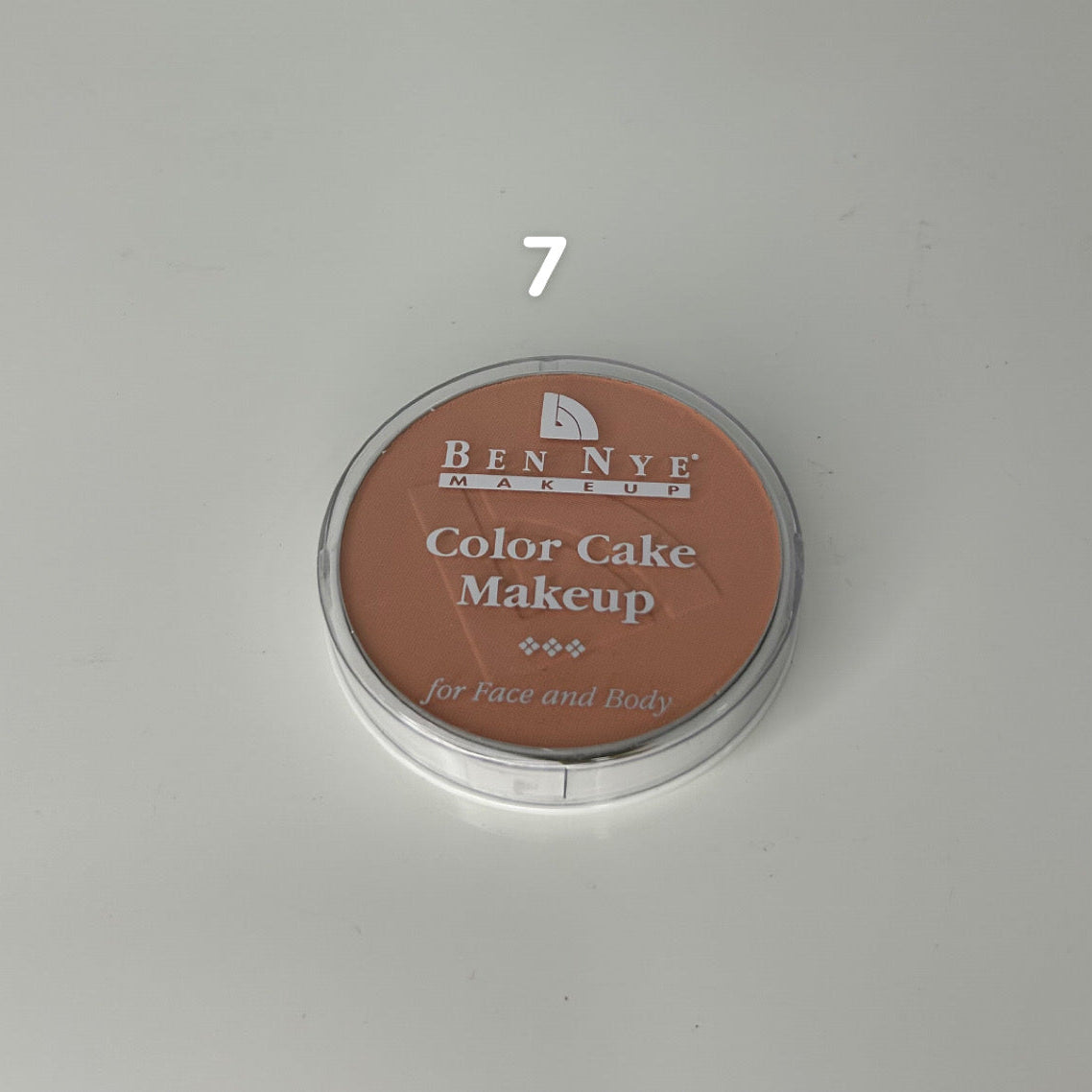 Fond de teint Color Cake Makeup BEN NYE