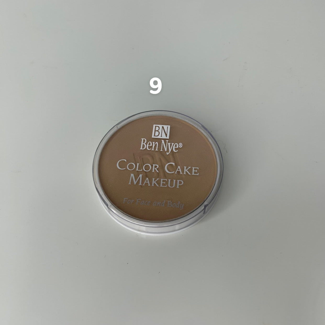 Fond de teint Color Cake Makeup BEN NYE