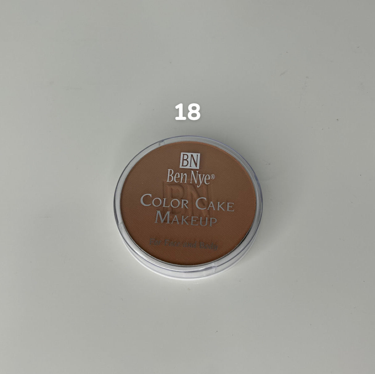 Fond de teint Color Cake Makeup BEN NYE
